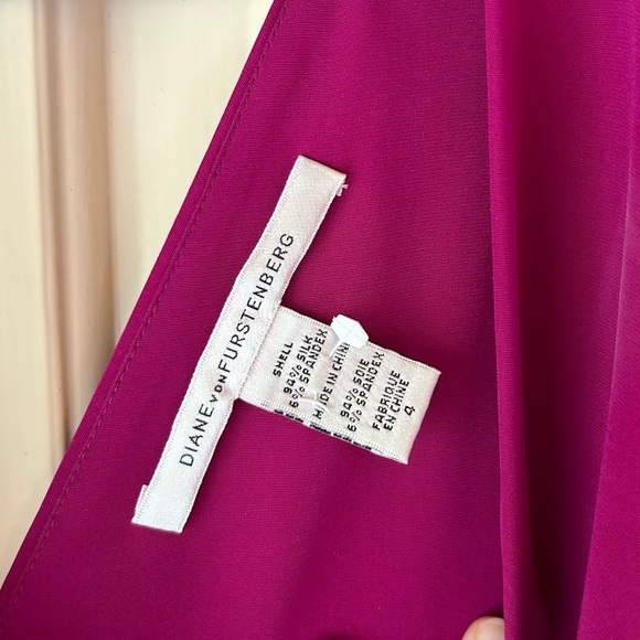 Diane Von Furstenberg Fushia Dress - Size 4 - Picture 4 of 6